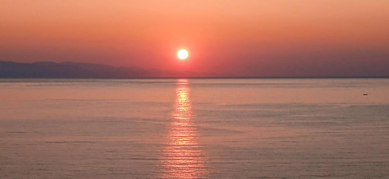 Donna Sicilia Hotel Giardini Naxos Exterior photo